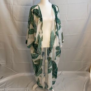 Tropical print kimono